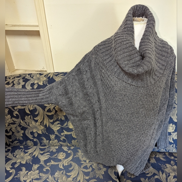 Moda International Grey Knitted Wool sweater - Picture 2 of 3